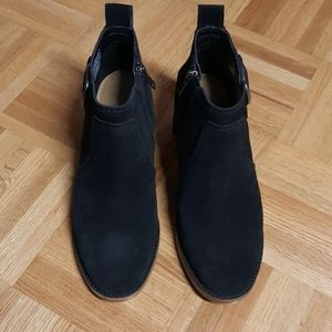 Ugg ankle boots